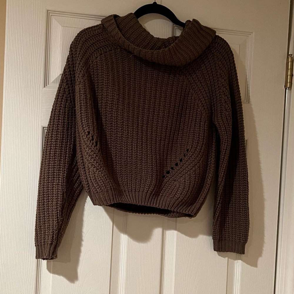 Green Sweater Turtleneck